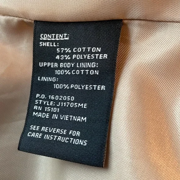 Rain jacket. Jones New York. XL. Tan. Excellent condition - Picture 6 of 7